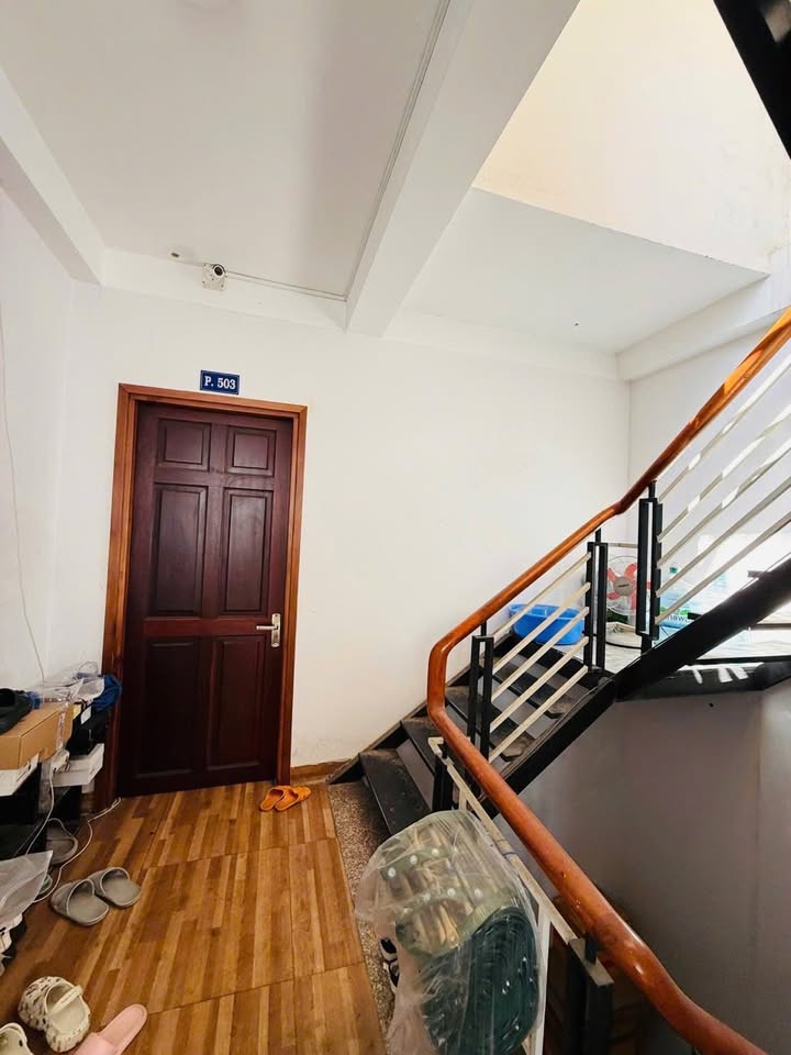 Căn hộ dịch vụ 5 tầng Tân Phú 90m² giá 14.1 tỷ - Dòng tiền ổn định 45 triệu/tháng!