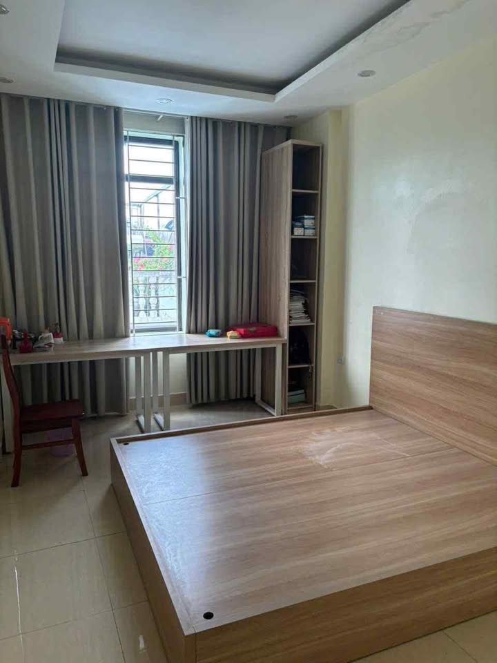 Nhà 5 tầng tại Thị trấn Đông Anh 43m² giá 5 tỷ - Thiết kế hiện đại, vào ở ngay!