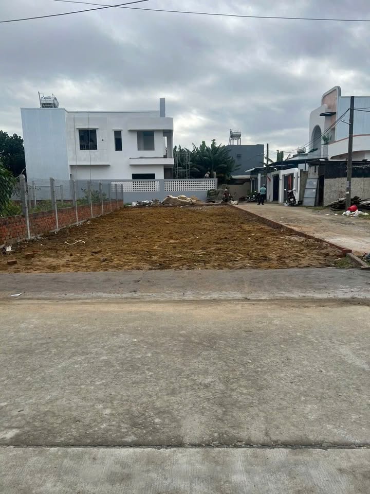 Lô đất Hòa Xuân Cẩm Lệ 176m² - Khu vực yên tĩnh, thích hợp kinh doanh!