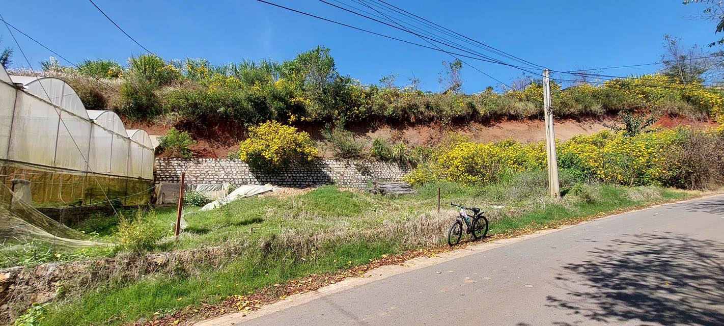 Lô đất mặt tiền đường Đa Lộc - Xuân Thọ, Đà Lạt 88,6m² giá 3,2 tỷ - Cơ hội đầu tư tuyệt vời!