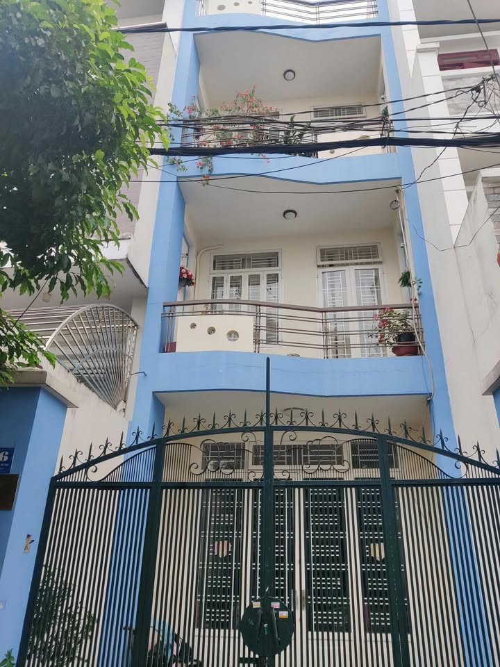 Bán gấp FrontHouse mặt tiền Lê Thị Hồng, Gò Vấp 64m² - Đầu tư sinh lời tốt!