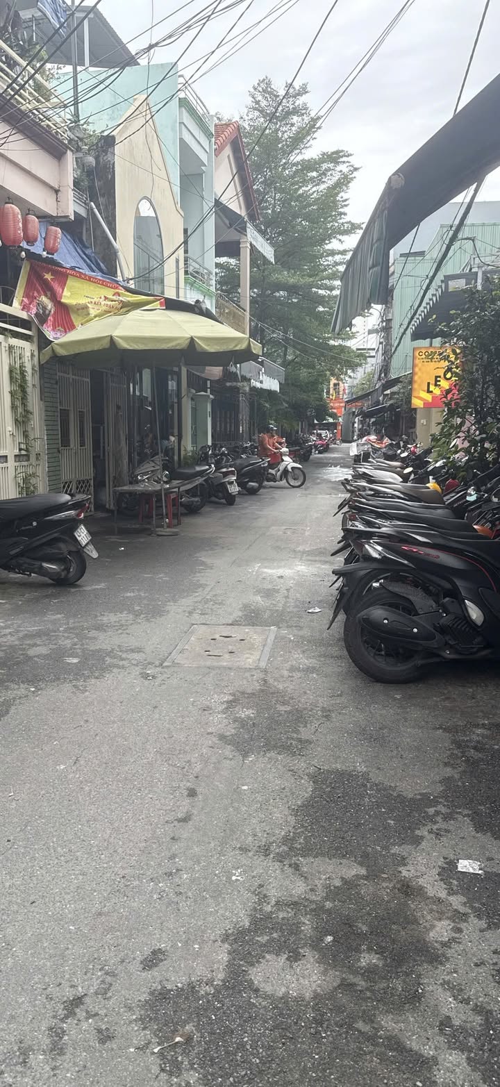 Bán nhà kiệt ô tô Đống Đa, Đà Nẵng - 45m² giá 4.75 tỷ - Nhà 2 tầng rưỡi chính chủ!