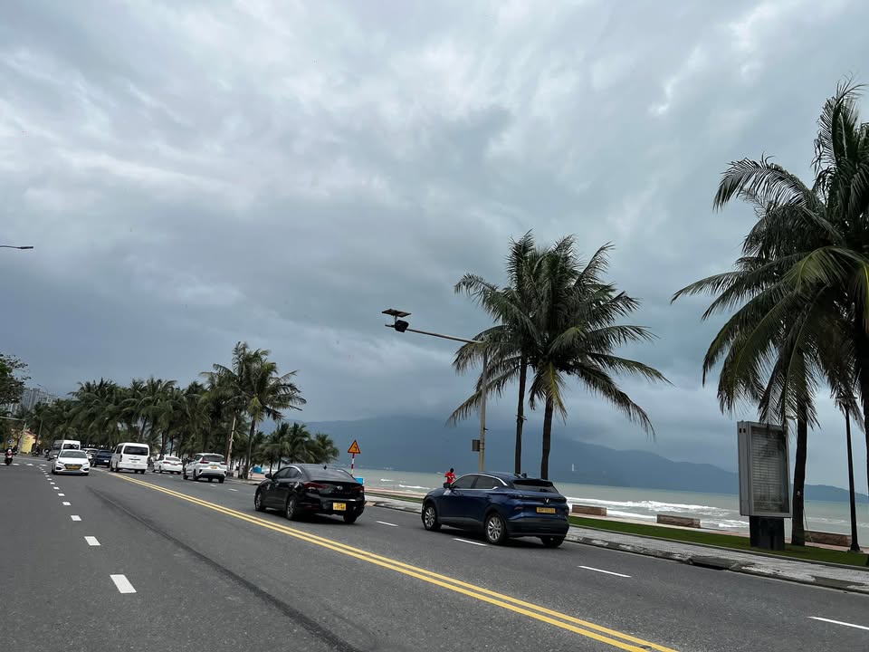 Nhà phố 2 mặt tiền Phan Đăng Lưu, Hải Châu, 107m² - Đầu tư sinh lời cực cao!