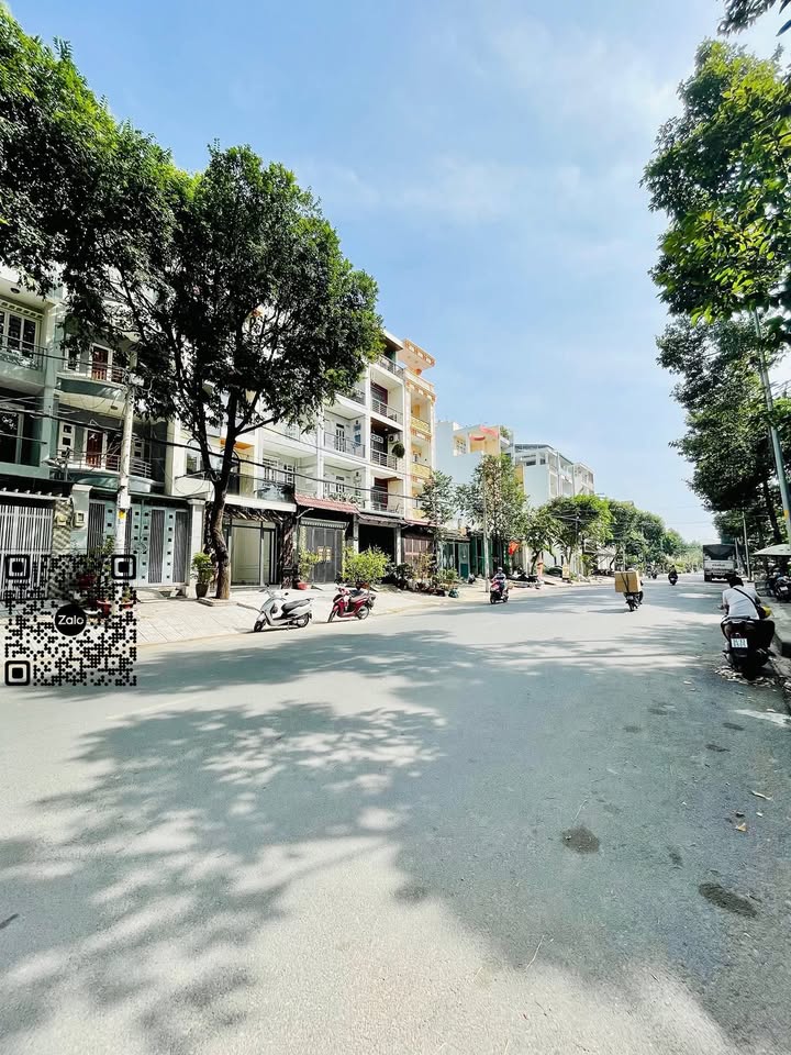 Nhà mặt tiền Bình Phú, Quận 6, 80m² giá chỉ 13 tỷ - Kinh doanh đỉnh cao!