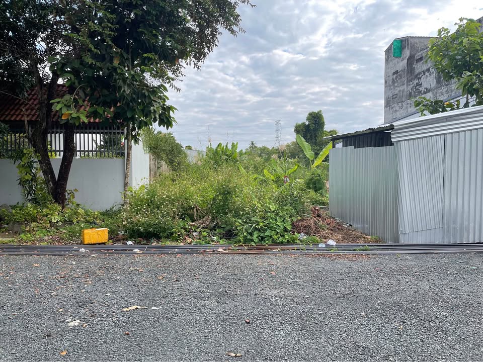 Đất nền mặt tiền đường Nguyễn Hiền, phường Vĩnh Thông, giá 950 triệu - Cơ hội đầu tư tuyệt vời!