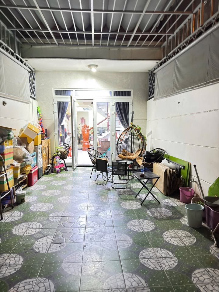 Nhà bán An Phú Đông, Quận 12, 80m² giá 5.8 tỷ - Full nội thất, ô tô vào tận nhà!