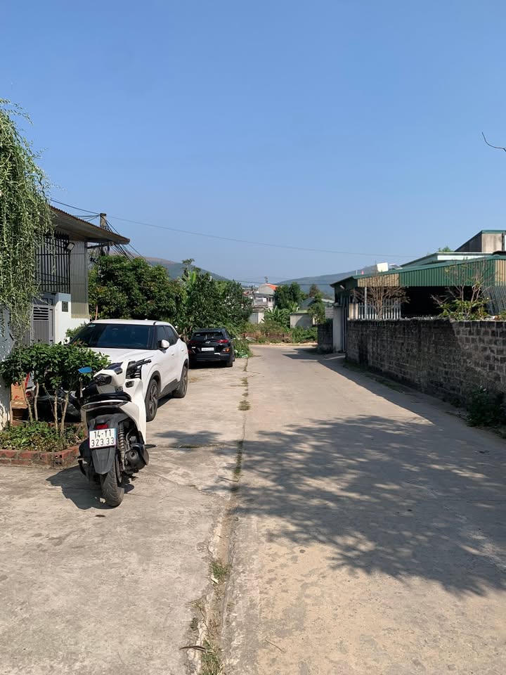Lô đất đẹp 100m² tại khu Thanh Sơn 8, Uông Bí chỉ 1.4 tỷ - Cơ hội đầu tư sinh lời!