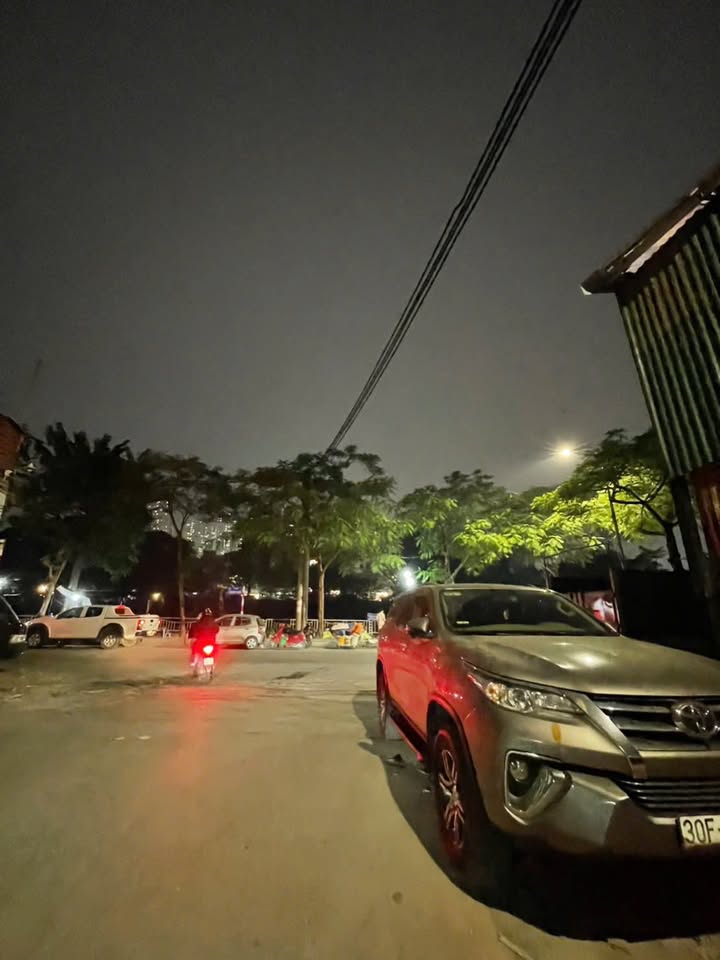 Nhà riêng Định Công 31m² giá 3 tỷ - Ô tô đỗ cửa thuận tiện!