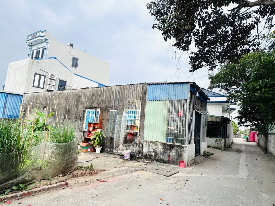 Nhà bán tại khu phố 3, phường An Dương, Hải Phòng 54m² - Phong thủy tốt, vị trí đắc địa!