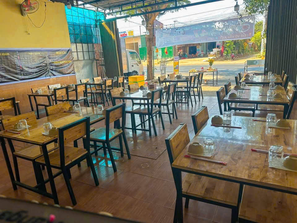 Quán kinh doanh tại 640 Võ Văn Kiệt, Buôn Ma Thuột 180m² - Sang nhượng ngay!