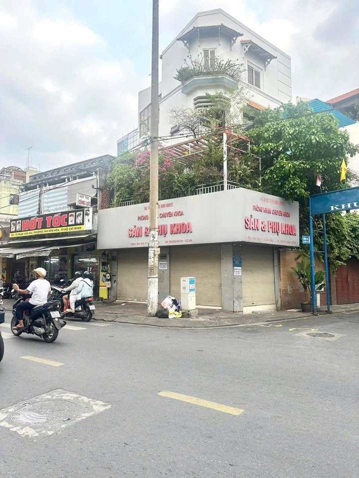 Cho thuê FrontHouse 2MT Phạm Văn Hai 56m² giá 30 triệu - Vị trí đắc địa, thu hút mọi ánh nhìn!