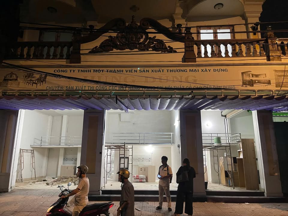 Mặt bằng cho thuê đường Tiền Lân 13, Bà Điểm, Hóc Môn giá 3.5 triệu - Tiện lợi di chuyển đến các quận lân cận!