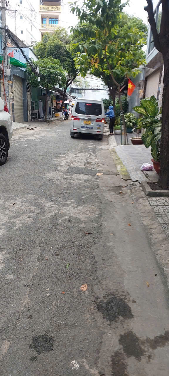 Phòng cho thuê 2PN tại Tân Bình 30m² giá 6 triệu - Gần chợ Phạm Văn Bạch!