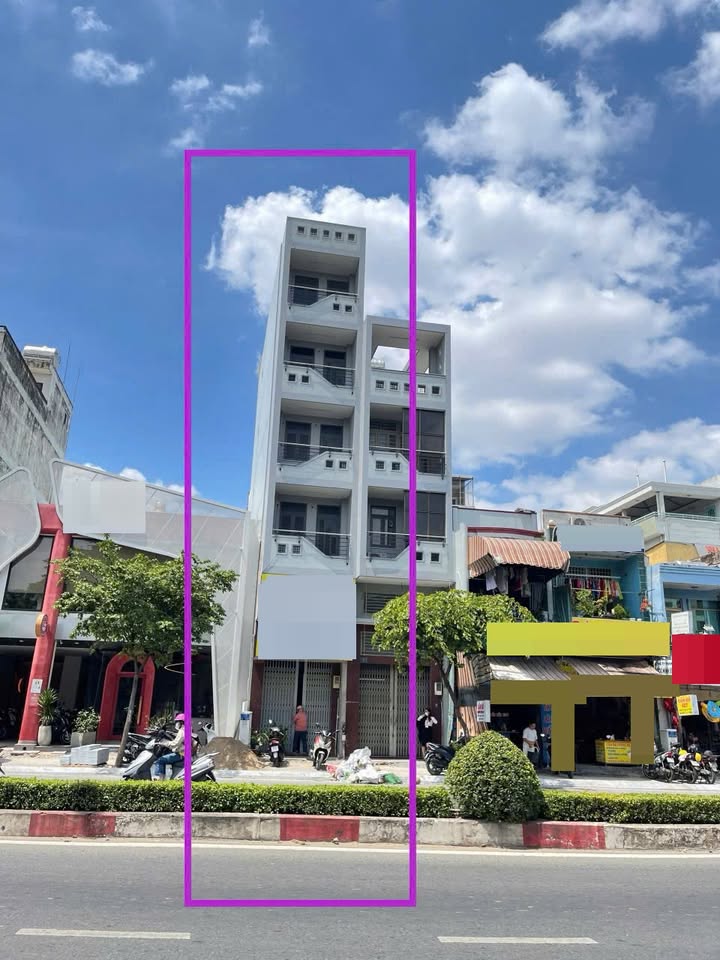 Nhà mặt tiền Lê Đại Hành, Quận 11, 59m² giá 35 triệu - Thang máy hiện đại!