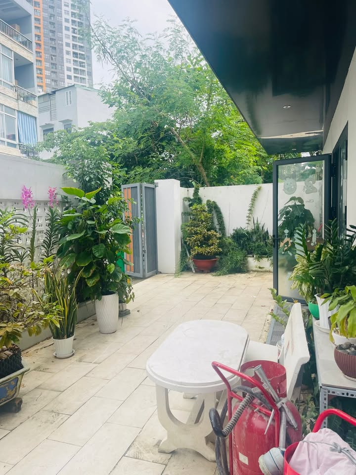 Văn phòng cho thuê quận 2, 110m² giá 18 triệu - Không gian yên tĩnh, an ninh đảm bảo!