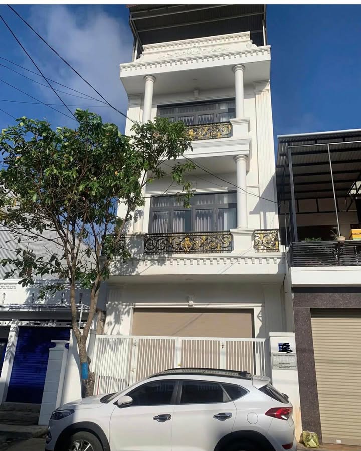 Nhà nguyên căn cho thuê mặt tiền Phan Đăng Lưu, BMT 100m² - Thiết kế hiện đại, phù hợp làm văn phòng