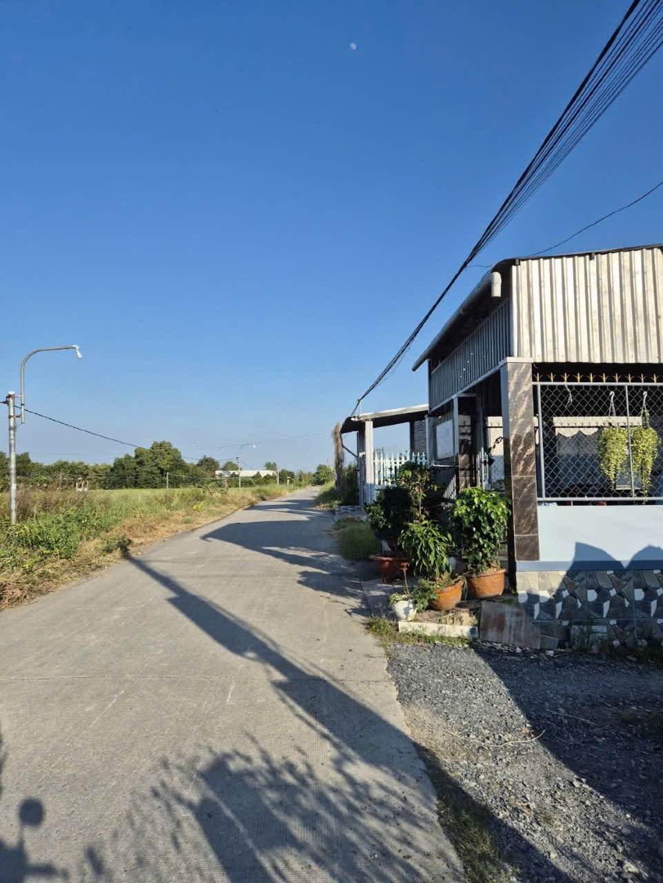 Đất thổ cư lô góc 2 mặt tiền 180m² xã Phước Đông giá đầu tư chỉ 1.150 triệu