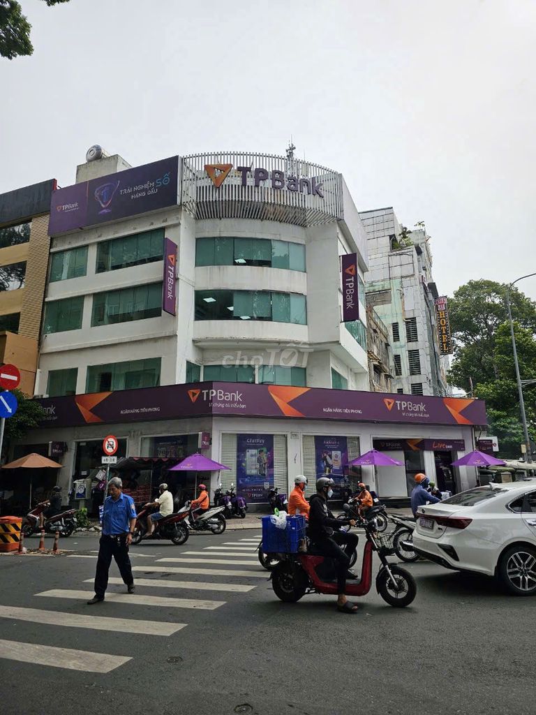 Cho thuê văn phòng góc 2 mặt tiền Nguyễn Thị Minh Khai - Cao Thắng, Quận 3, 1000m² - Kinh doanh đa ngành nghề