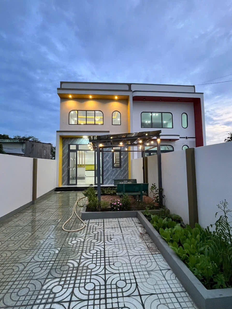 Nhà mới 144m² tại Gò Dầu, giá chỉ 1.2 tỷ - Căn cuối cùng, nhanh tay kẻo lỡ!