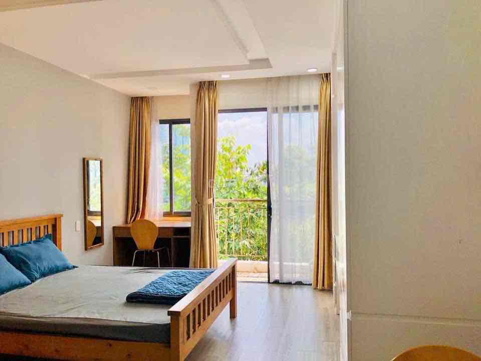 Căn hộ dịch vụ Hoàng Sa Quận 1 40m² giá 9.5 triệu - Full nội thất view sông