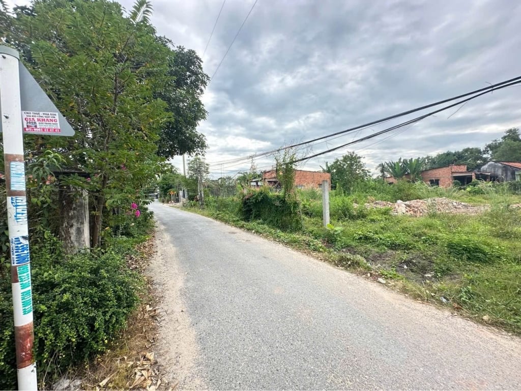 Đất nền Hưng Thuận Trảng Bàng 280m² giá 1.35 tỷ - Bán gấp, không tranh chấp!