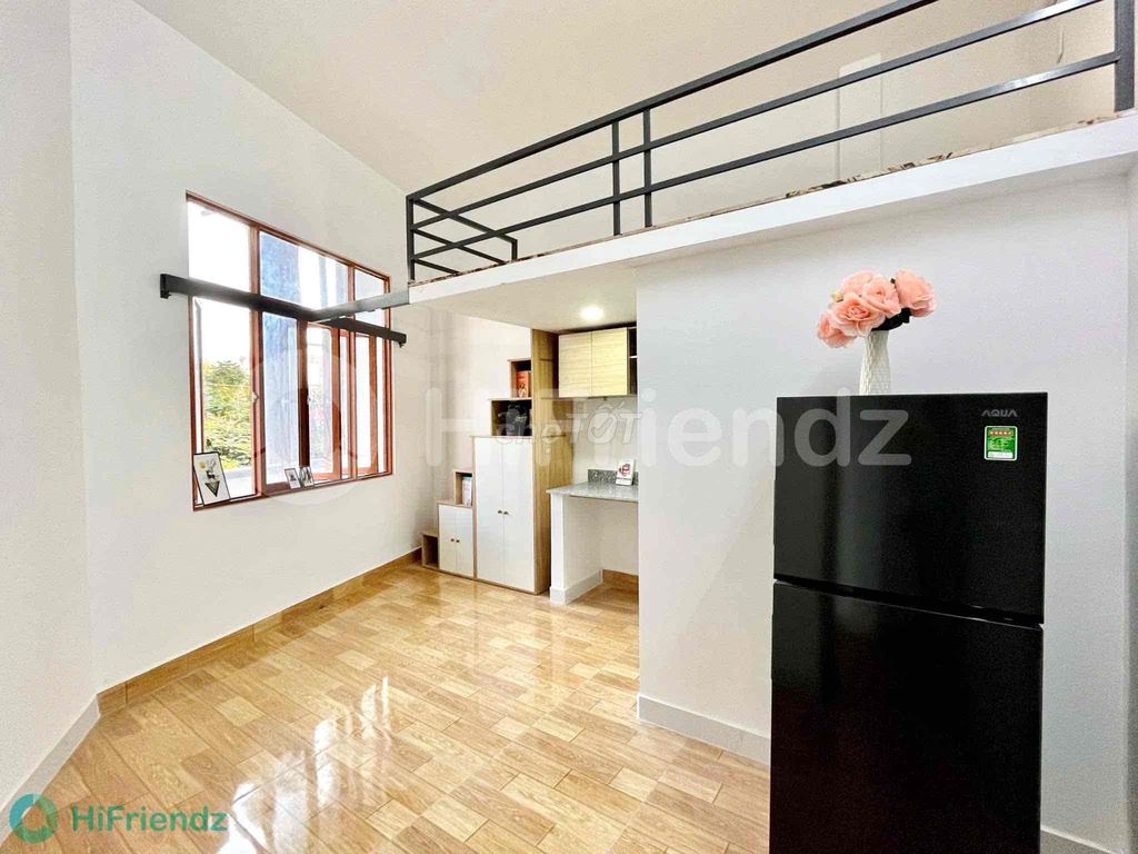 Phòng cho thuê Hùng Vương Q5 25m² giá 4.6 triệu - Nội thất mới, mặt tiền ô tô!