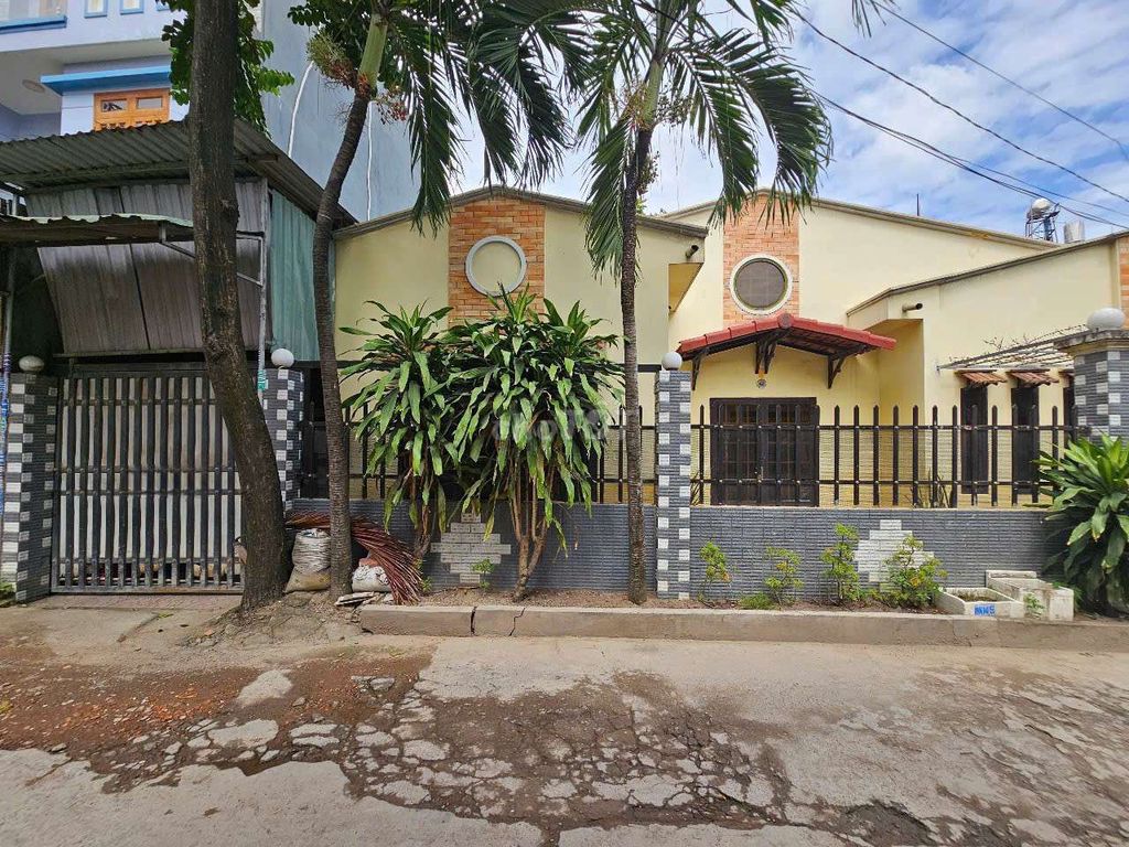 Đất nền Tân Đông Hiệp Dĩ An 89.8m² giá 3.2 tỷ - Sổ hồng riêng, xây dựng tự do!