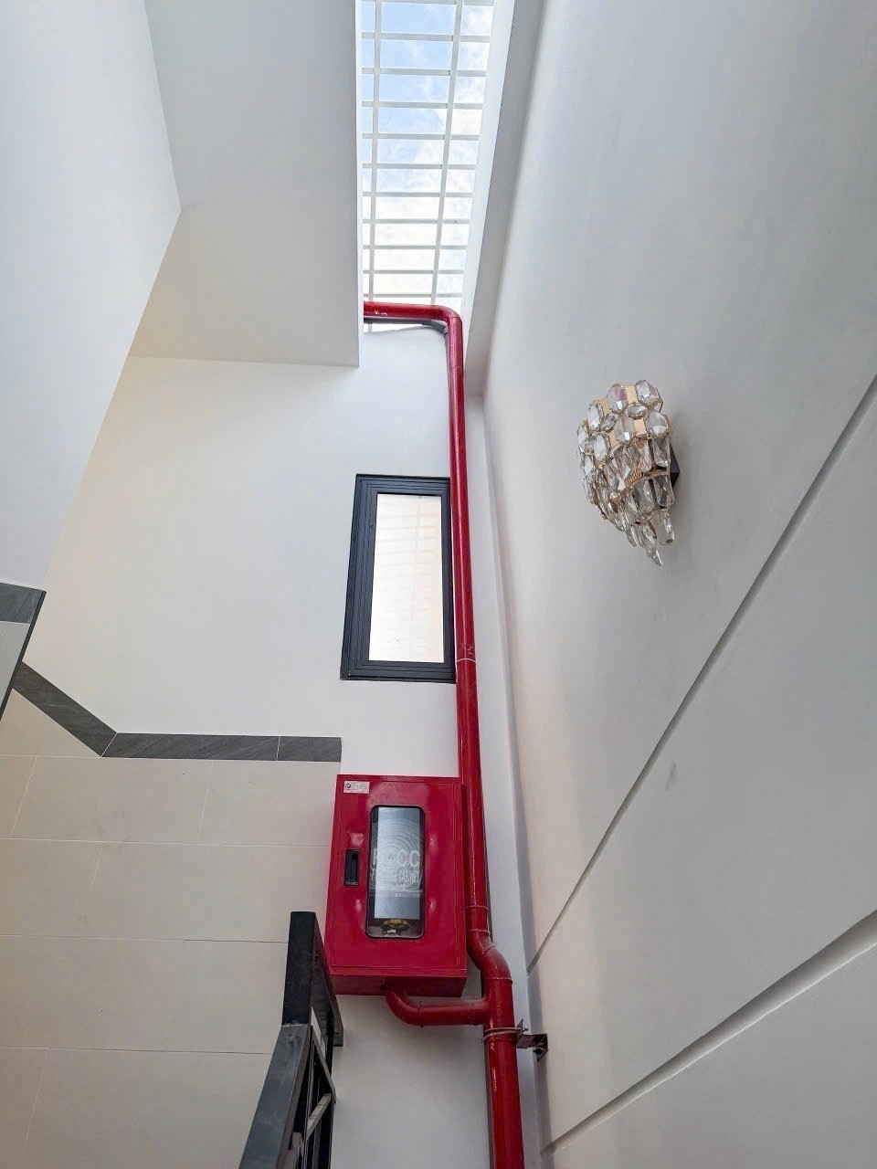 Nhà phố Duy Tân, Phú Nhuận 90m² giá 18.5 tỷ - Dòng tiền 1.3 tỷ/năm