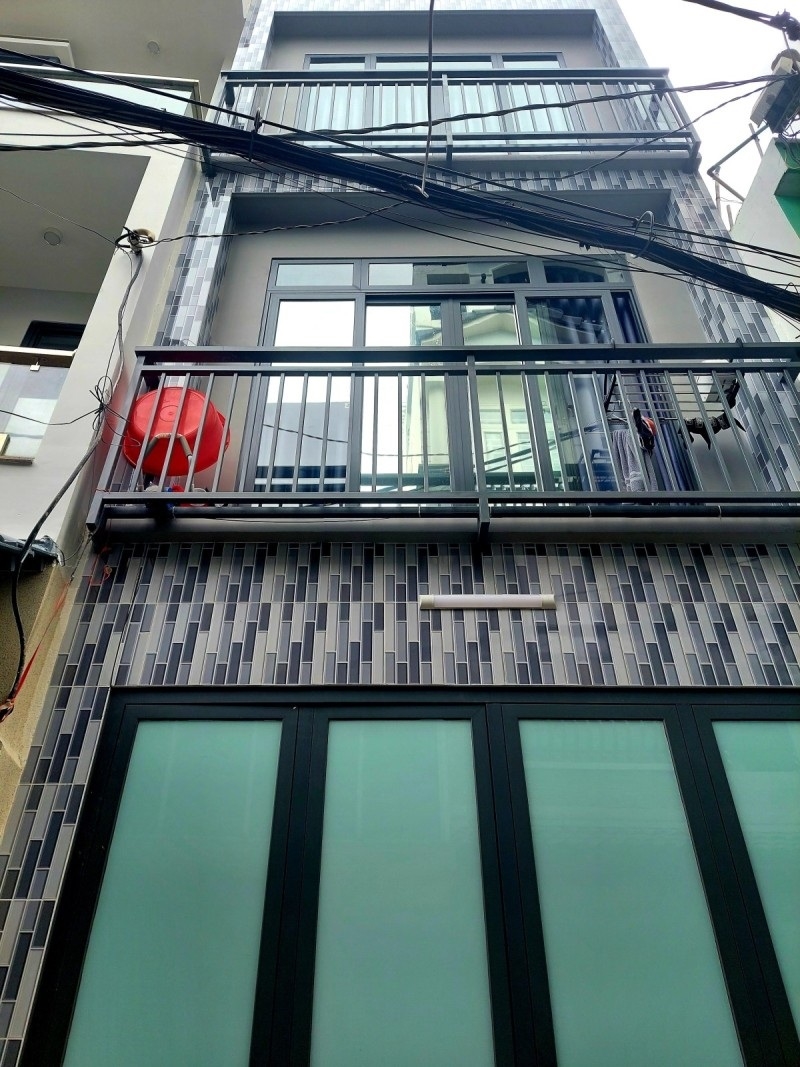 Bán nhà đẹp dạng CHDV Lạc Long Quân Phường 8 Tân Bình 48m² giá 6.8 tỷ - Vị trí đắc địa, tiện ích đầy đủ!