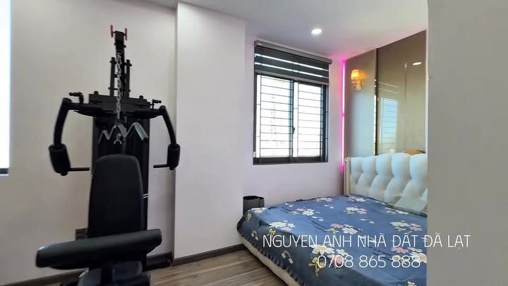 Nhà mặt tiền đường Nguyễn Đình Chiểu, Đà Lạt 121m² giá 25 tỷ - Đầu tư kinh doanh lý tưởng!