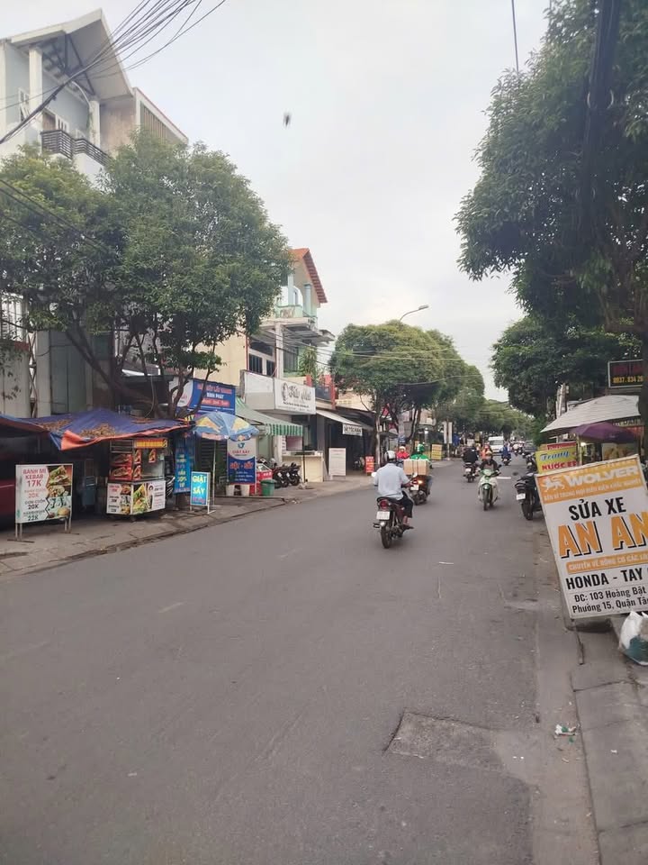 FrontHouse 63 Cống Lở, Tân Bình, 374.5m² giá 45 tỷ - Mặt tiền sầm uất, thích hợp xây dựng cao ốc!