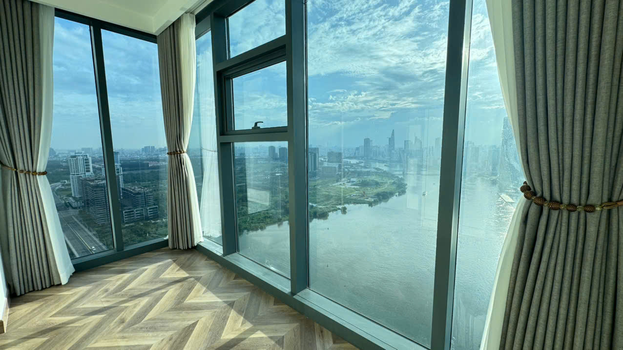 Căn hộ Sunwah Pearl quận Bình Thạnh 124m² giá 52 triệu - View Pháo Hoa tuyệt đẹp!