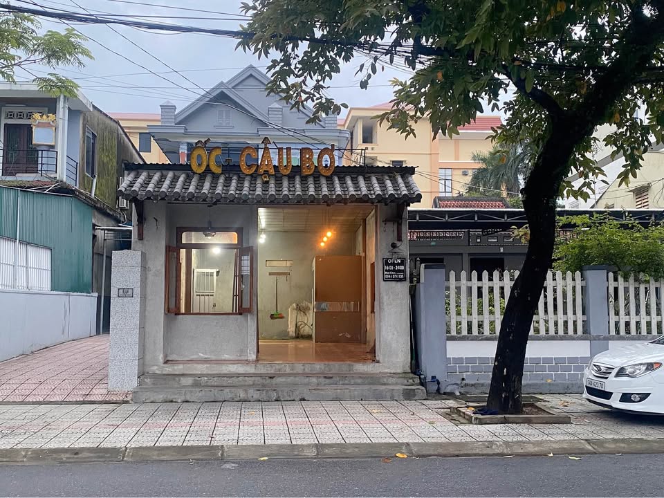 Mặt bằng kinh doanh cho thuê 60m² tại 12 Trần Phú, Đông Hà - An ninh tốt, giá ưu đãi!