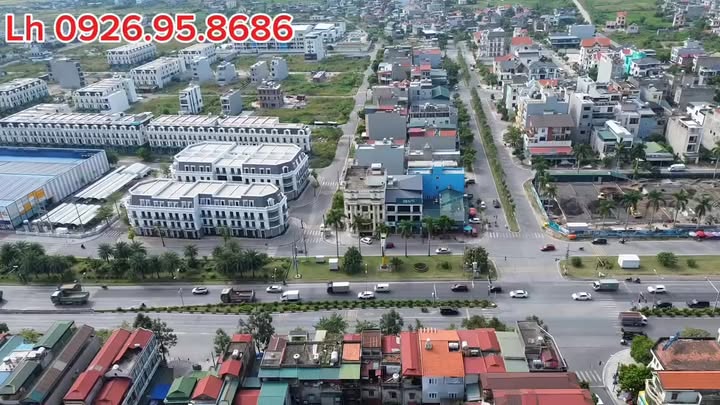 Shophouse Uông Bí 112,5m² giá 4 tỷ - Kinh doanh đắc địa!