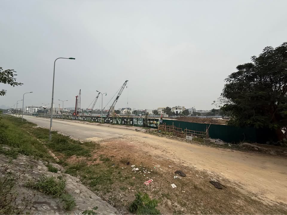 Lô đất đẹp 77m² tại đường Duy Tân, phường Nam Ngạn - Giá chỉ 3.6 tỷ, thương lượng nhẹ!