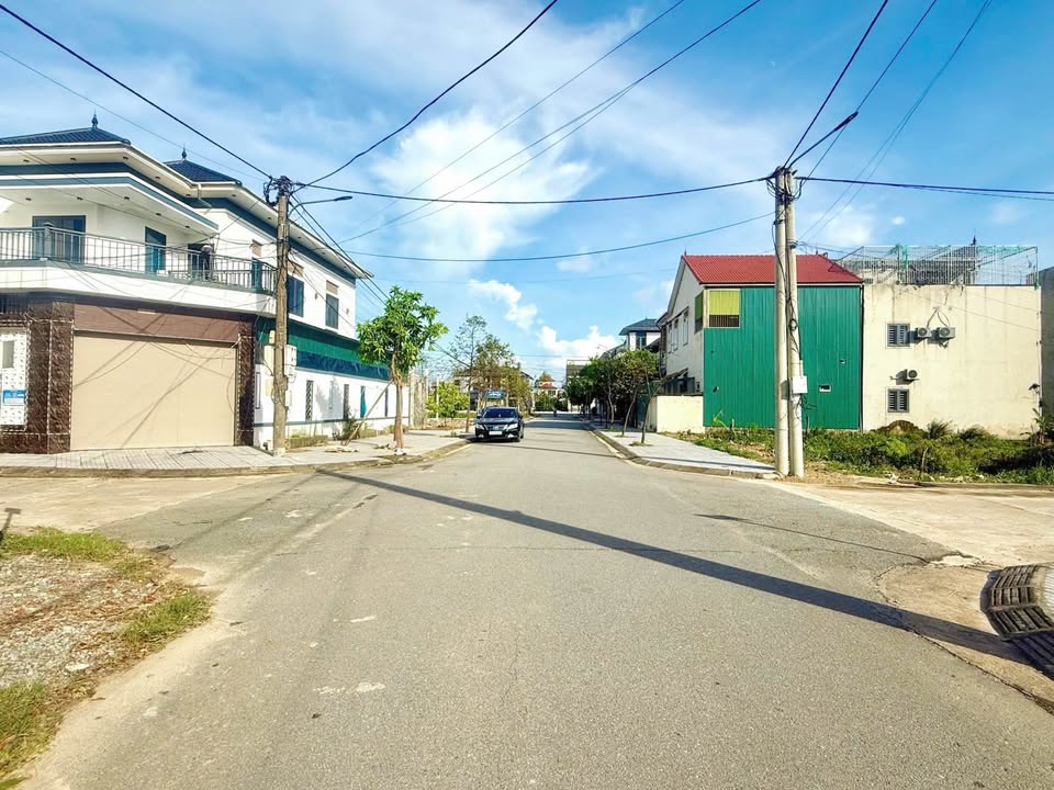 Đất 2 mặt tiền ngõ 121 đường Hà Hoàng, phường Trần Phú, 200m² - Đầu tư sinh lời ngay!