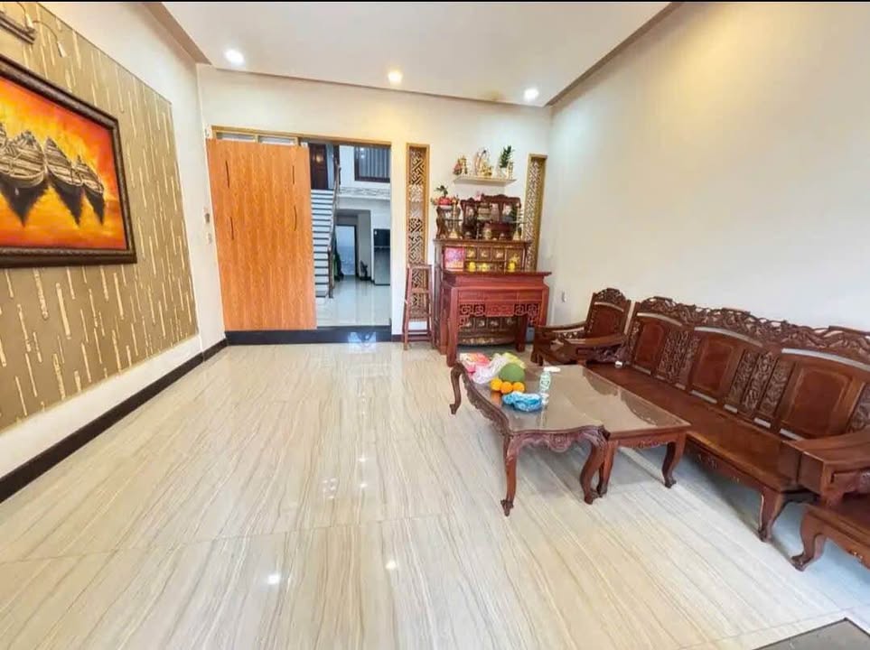 Nhà lầu Võ Văn Kiệt, Phú Thủy, 115m² giá 6 tỷ - Mới 100% sẵn sàng kinh doanh!