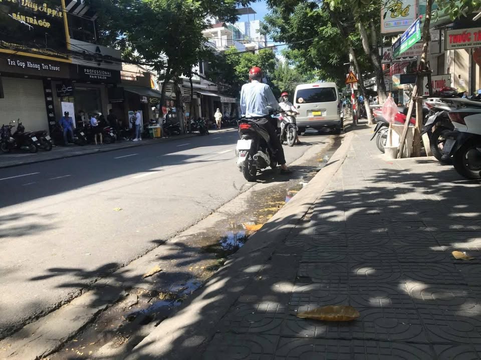 Đất tặng nhà cấp 4 tại Khuê Trung, Cẩm Lệ, Đà Nẵng 199m² giá 7.4 tỷ - Đầu tư sinh lời tốt!