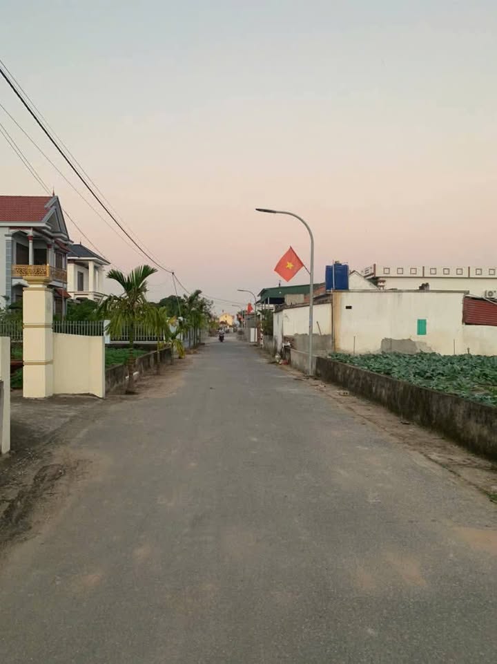 Đất Giao Phong Giao Thủy 210m² giá 1.4 tỷ - Cơ hội đầu tư tuyệt vời!