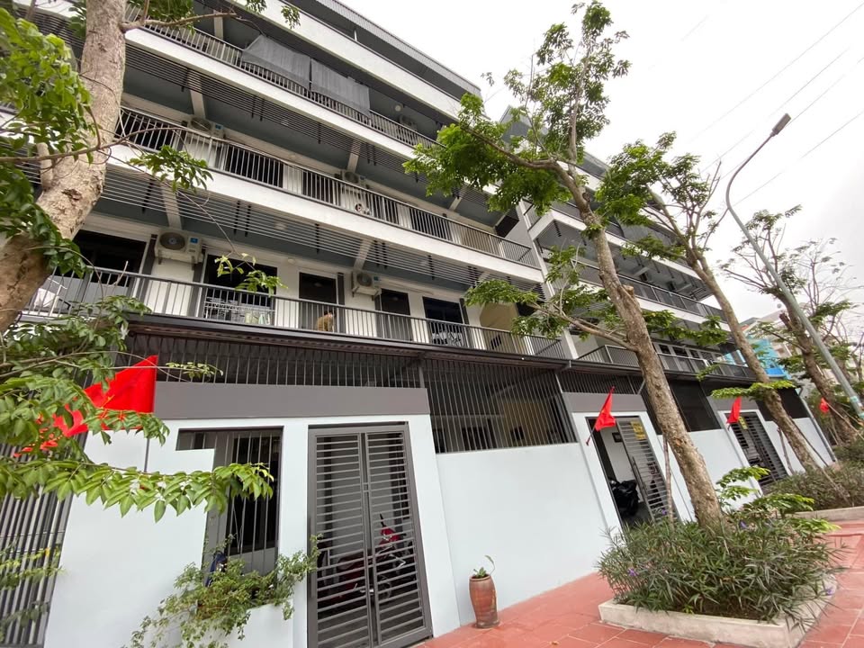 Cho thuê phòng trọ tại Cao Thắng, Hạ Long, 25m² - Giá cả hợp lý, an ninh tốt!
