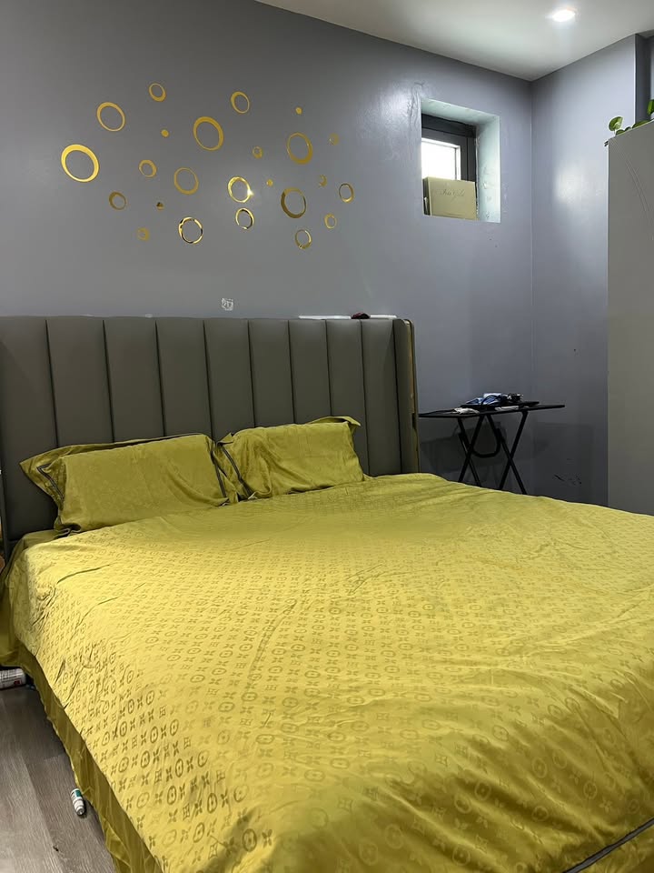 Cho thuê tầng 1 tại LK Gold City Hạ Long - Giá chỉ 3 triệu, đầy đủ nội thất!