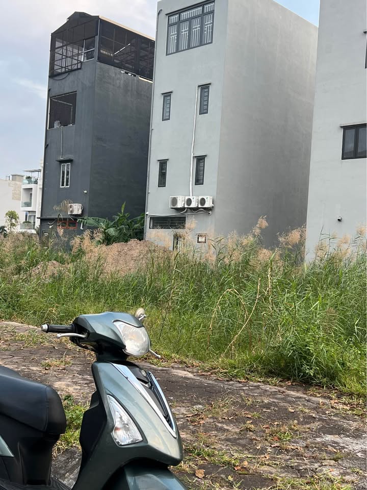 Đất nền đường Lưu Hữu Phước, Nam Định 75m² giá 3.399 tỷ - Vị trí đẹp, không lỗi!