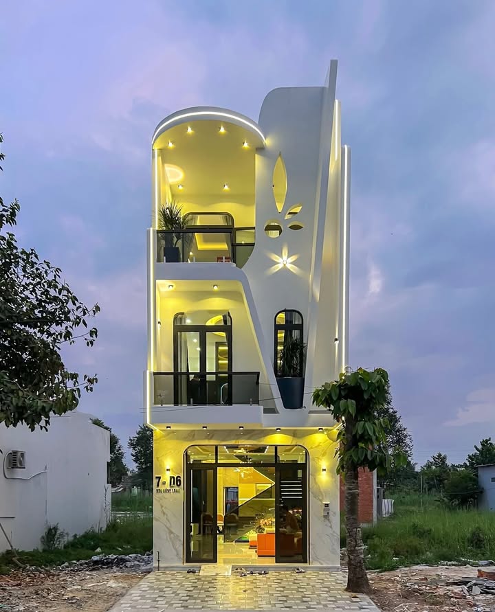 Nhà 3 Tầng Hưng Thạnh, Cái Răng, 80m² giá 5.95 tỷ - Full nội thất hiện đại!