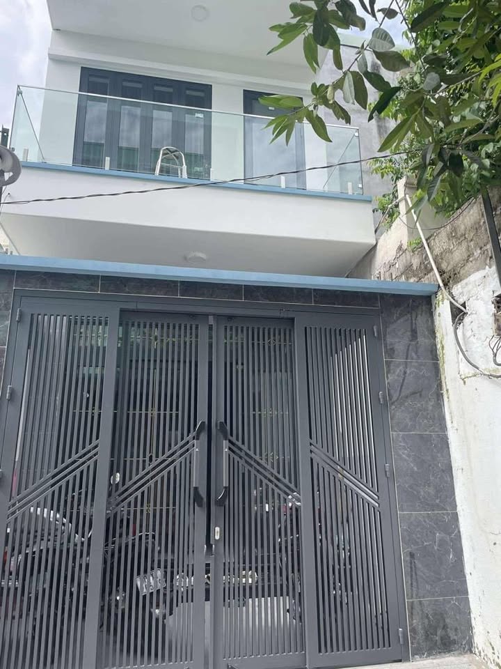 Nhà 2 tầng Phú Hữu 56m² giá 3.75 tỷ - Vị trí đắc địa, sẵn sàng ở ngay!