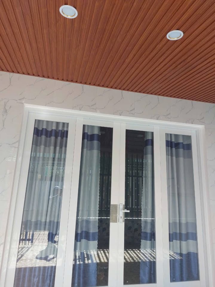 Nhà riêng Thanh Đức Vĩnh Long 72m² giá 1.55 tỷ - Hướng Đông Nam, đầy đủ tiện nghi!