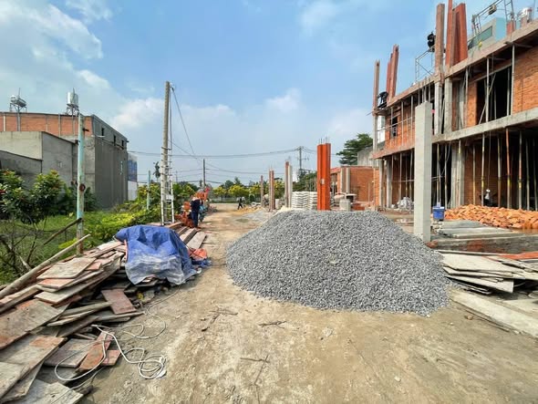 Đất nền Thạnh Lộc 112.1m² giá 4.45 tỷ - Đầu tư sinh lời tại khu vực sầm uất!