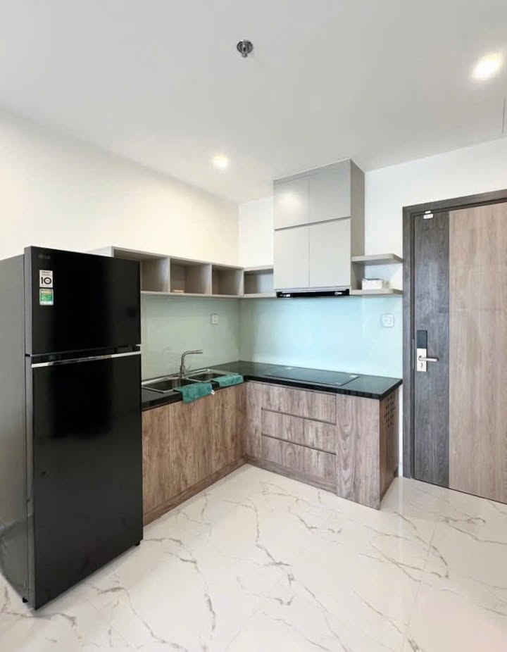 Căn hộ Vinhomes Grand Park Thủ Đức 1PN giá 7.5 triệu - Full nội thất, view hồ bơi