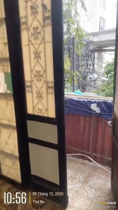 Cho thuê nhà tầng 2 tại Đống Đa, Hà Nội - Giá 8 triệu/tháng, phù hợp cho hộ gia đình!