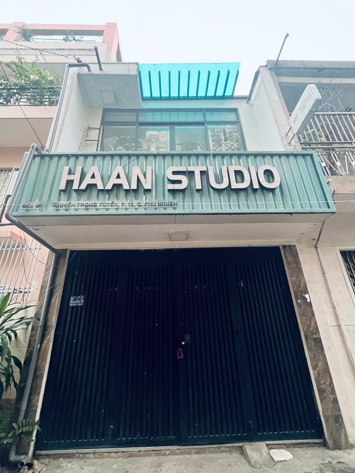 Nhà cho thuê cao cấp tại Phú Nhuận 38.7m² giá 10.4 tỷ - Sẵn sàng cho thuê ngay!