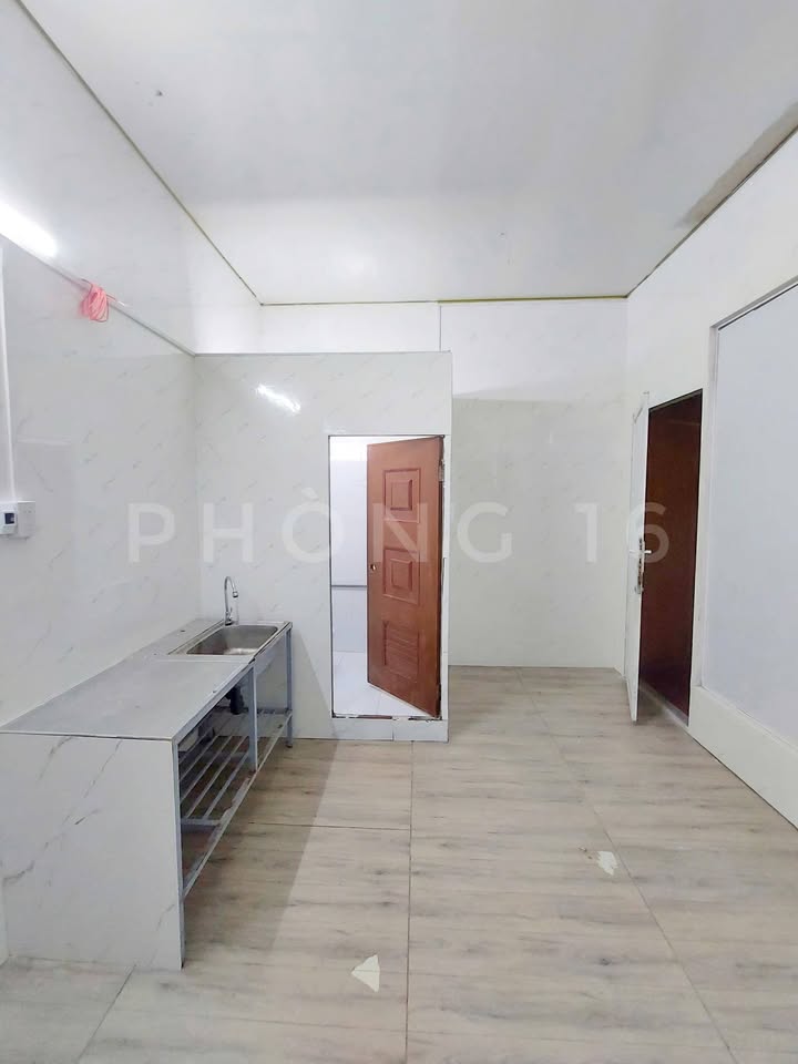 Phòng trọ 15m² tại hẻm 66 Nguyễn Văn Cừ, Cần Thơ - Chỉ 1.5 triệu/tháng!